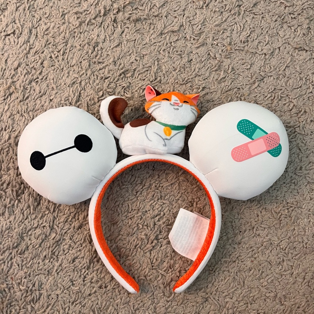Baymax Mochi ears
